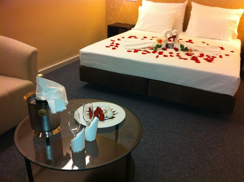 Boica Hotel 希拉自由镇 客房 照片
